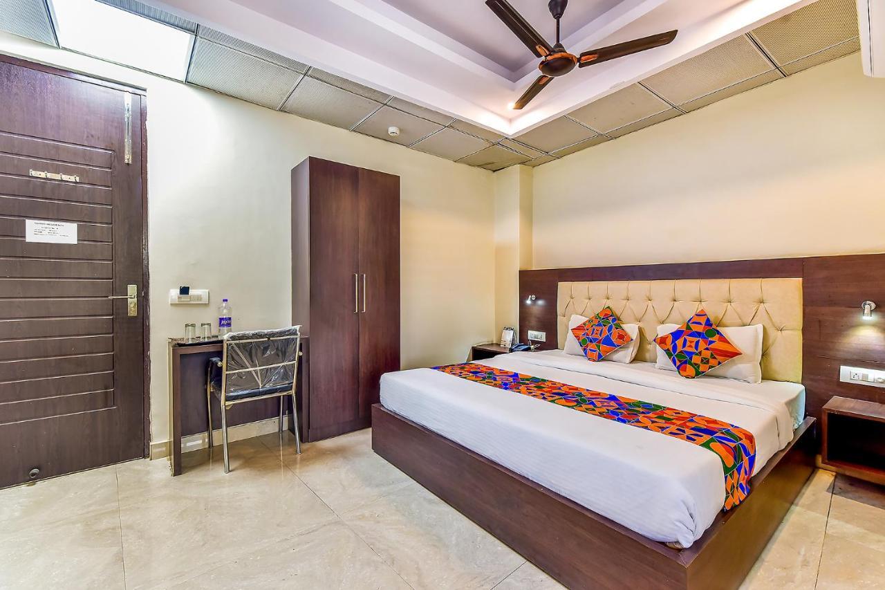 Fabhotel Surya Residency Дехрадун Экстерьер фото