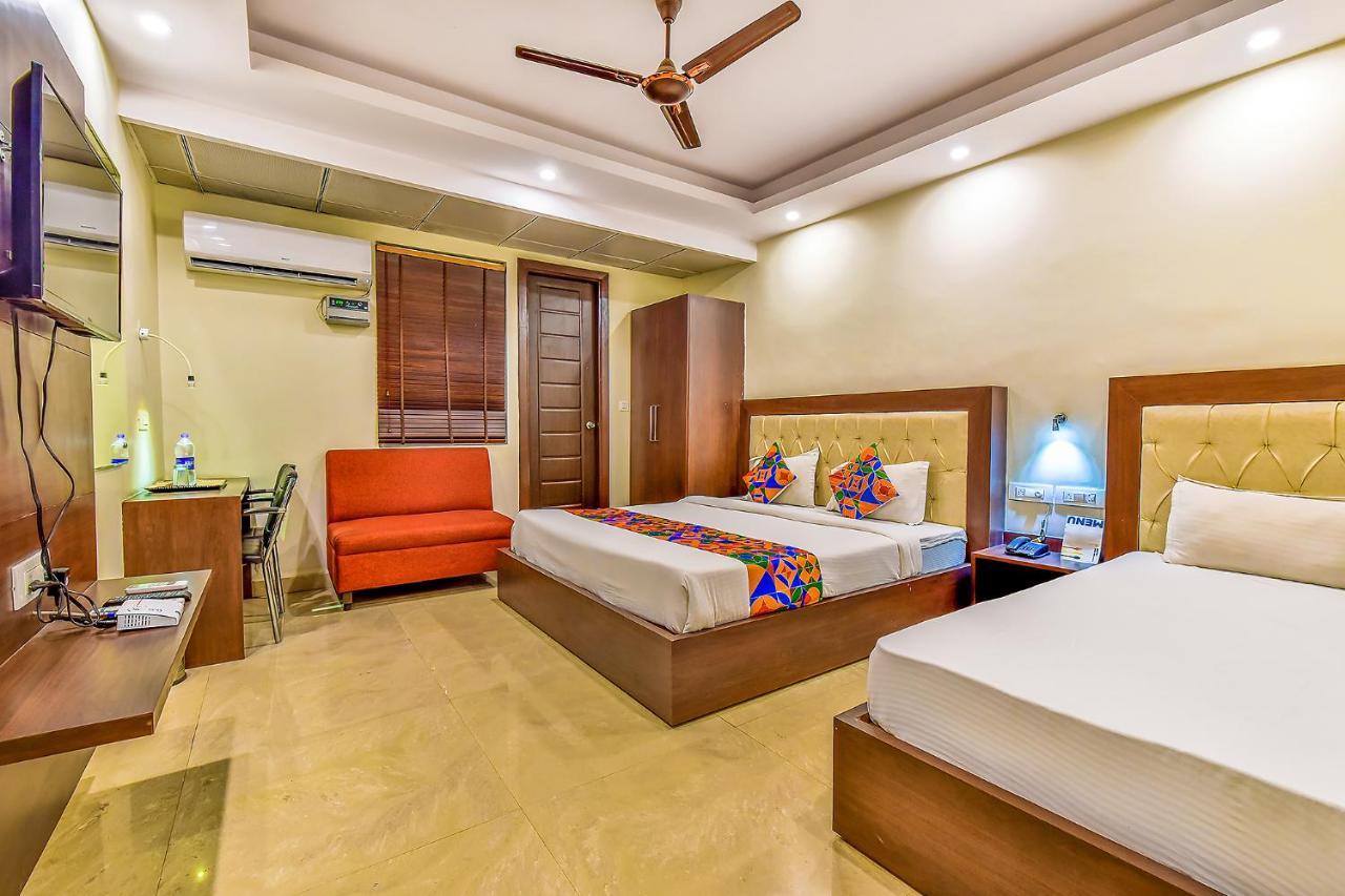 Fabhotel Surya Residency Дехрадун Экстерьер фото