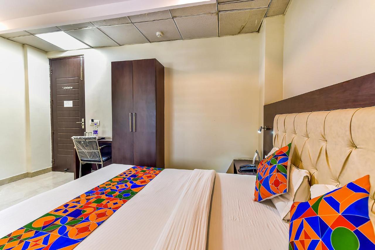 Fabhotel Surya Residency Дехрадун Экстерьер фото